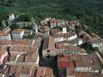 A classic view of the village as seen from the Fort